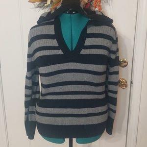 Tommy Hilfiger Vneck hooded striped sweater